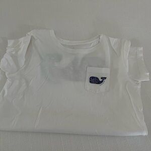 Vineyard Vines tee (girls)